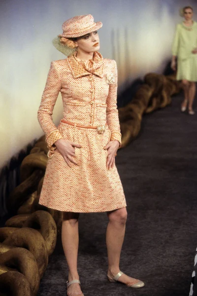 Look 23